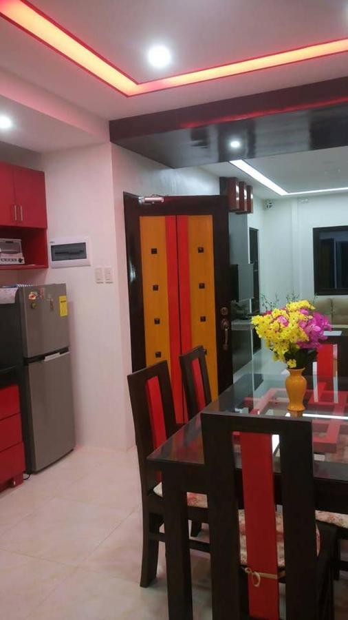 Tagaytay Suite 2 Tagaytay City Esterno foto
