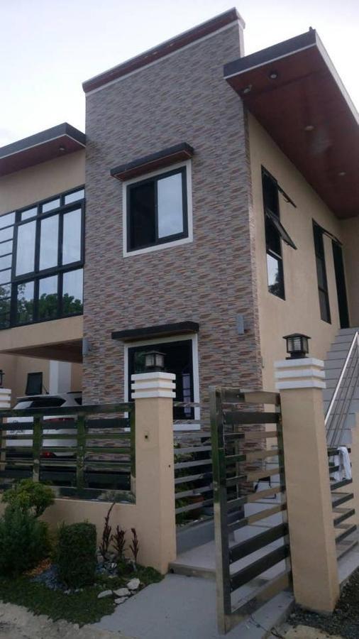 Tagaytay Suite 2 Tagaytay City Esterno foto